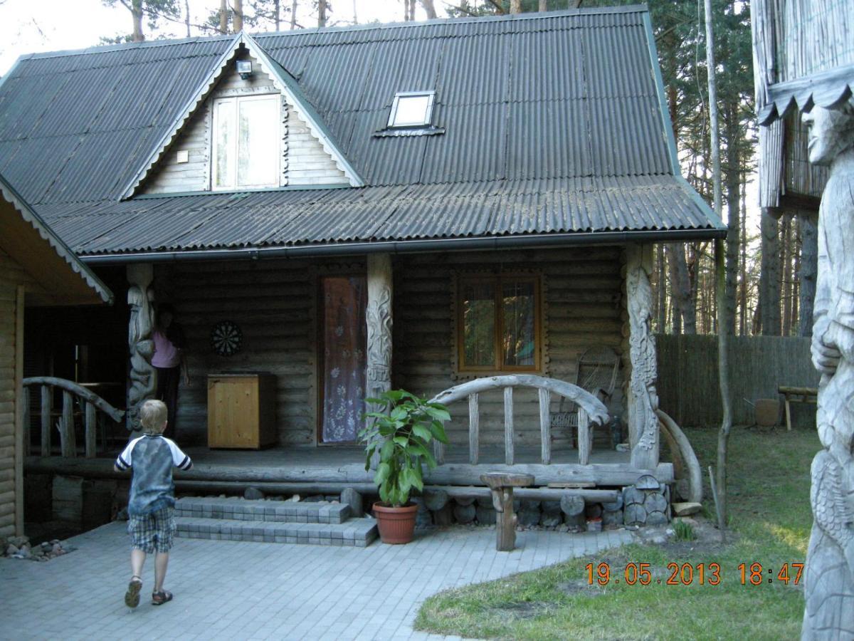 Edmundas Palanga Exteriör bild